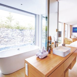 thiết bị vệ sinh phòng tắm